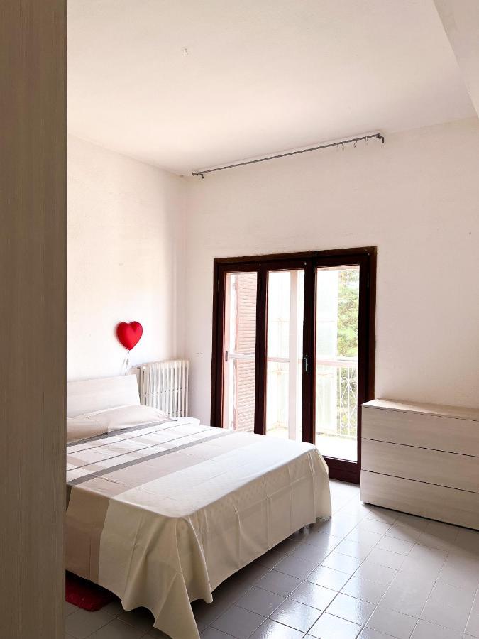 Giustenice Villa Rosa מראה חיצוני תמונה